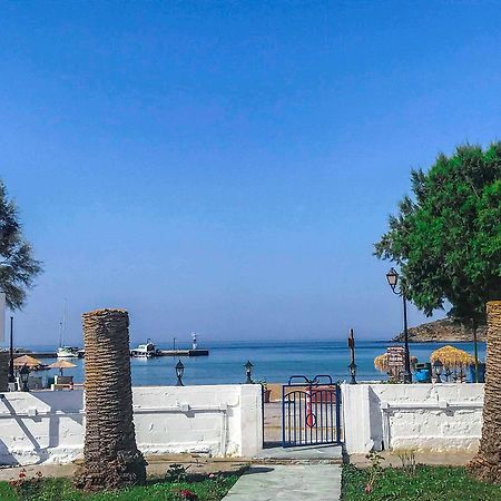 Katerina Beach Rooms Ándros Dış mekan fotoğraf