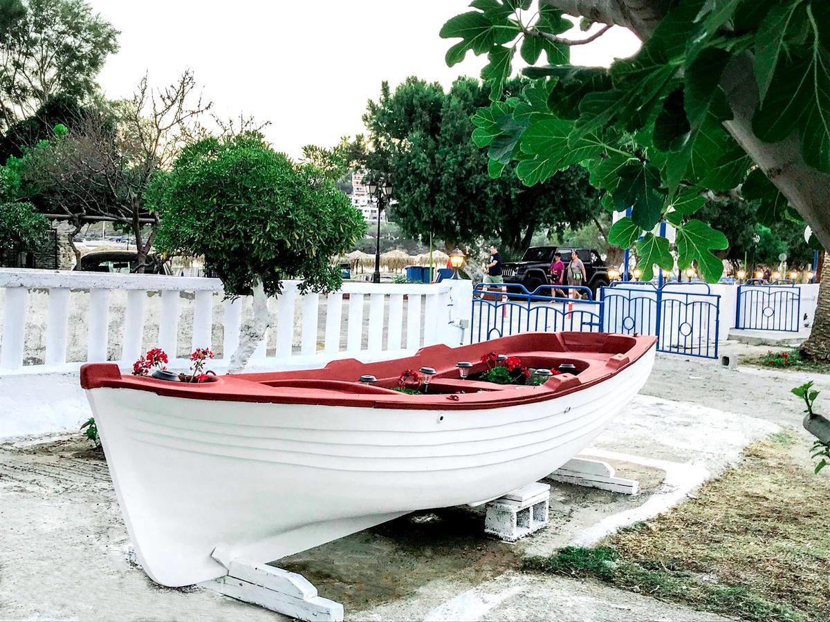 Katerina Beach Rooms Ándros Dış mekan fotoğraf