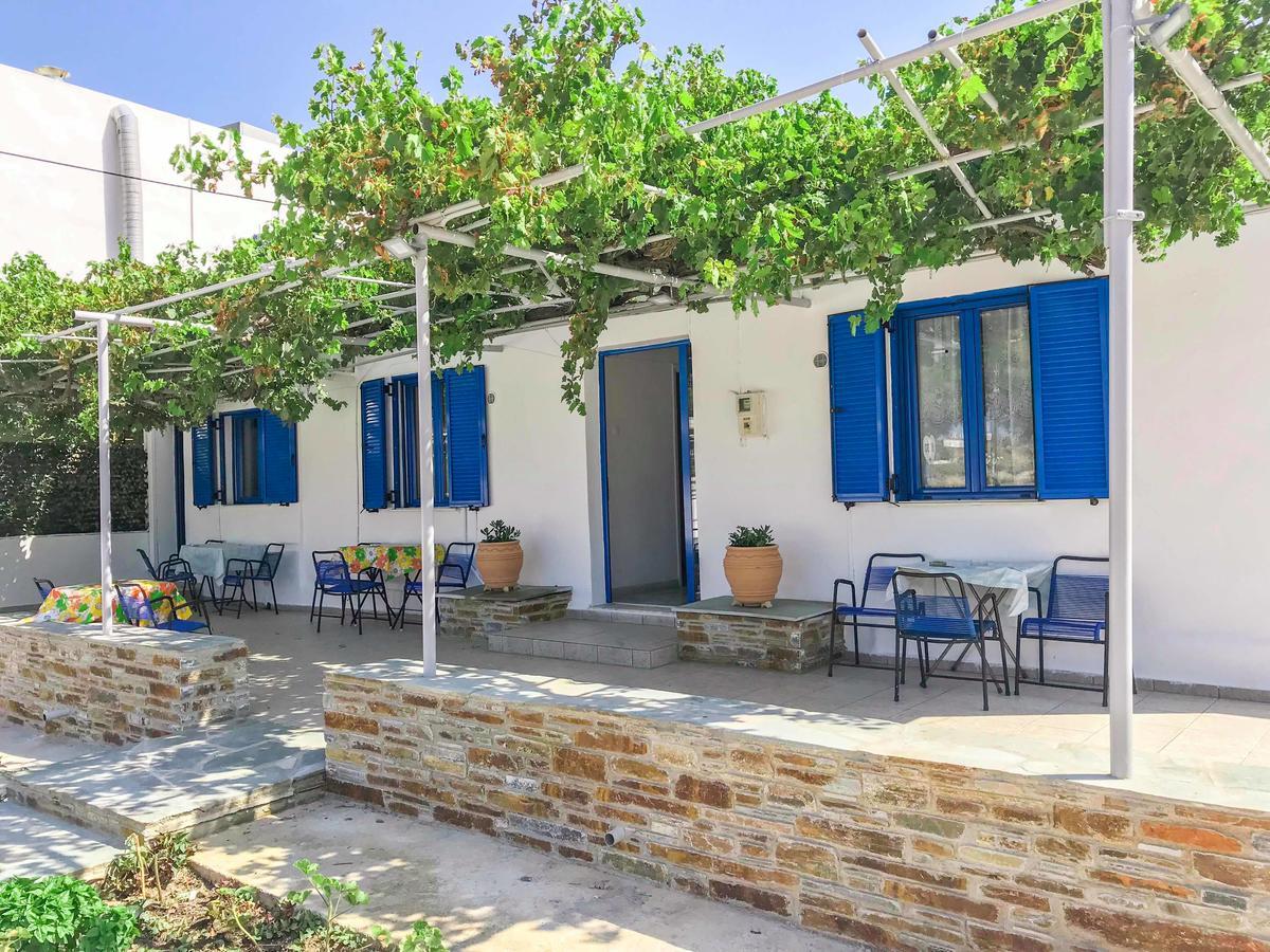 Katerina Beach Rooms Ándros Dış mekan fotoğraf