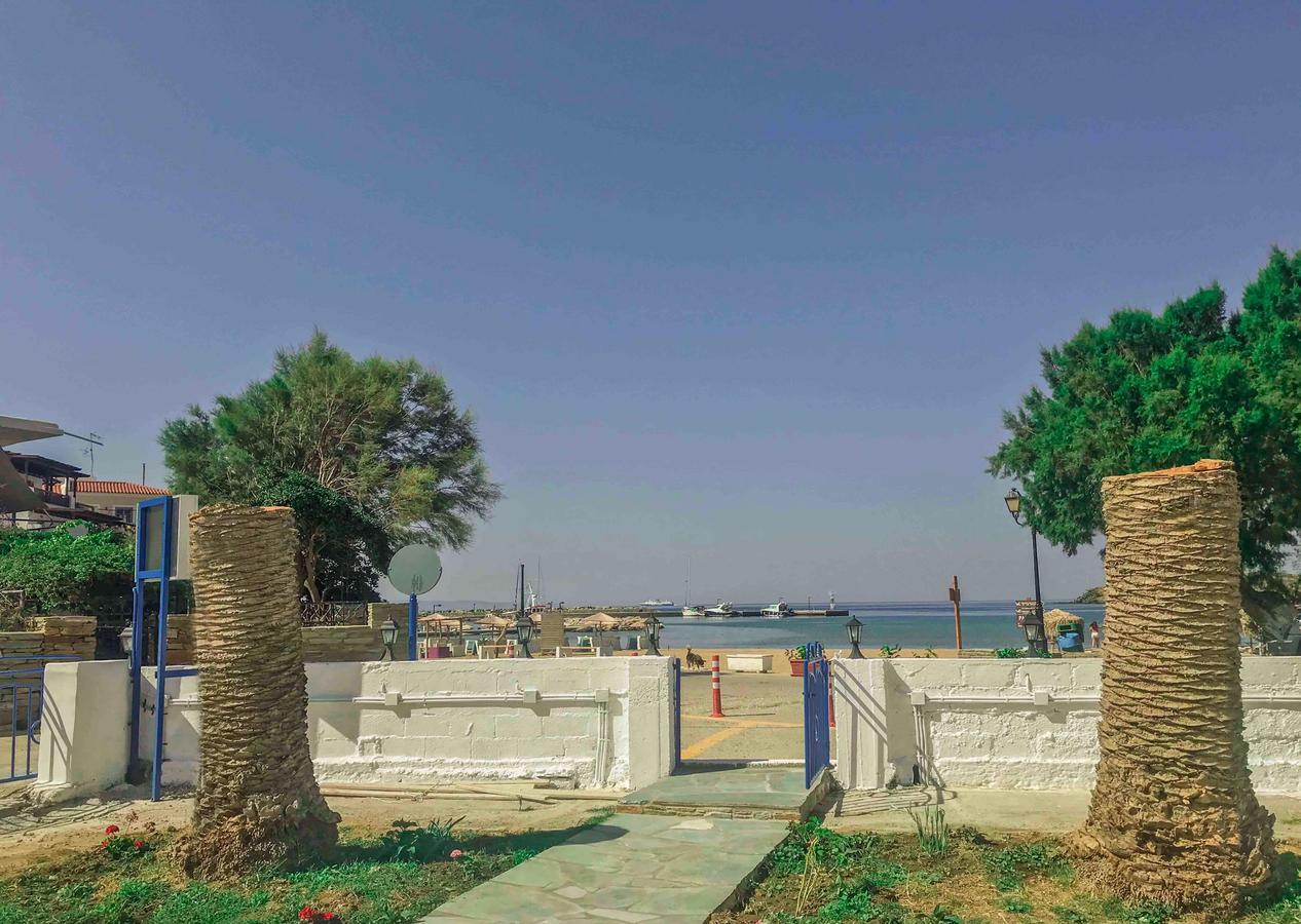 Katerina Beach Rooms Ándros Dış mekan fotoğraf