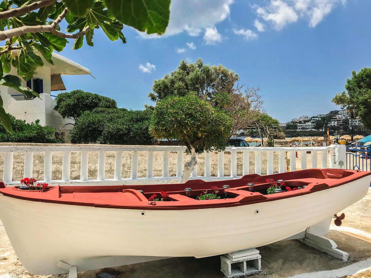Katerina Beach Rooms Ándros Dış mekan fotoğraf