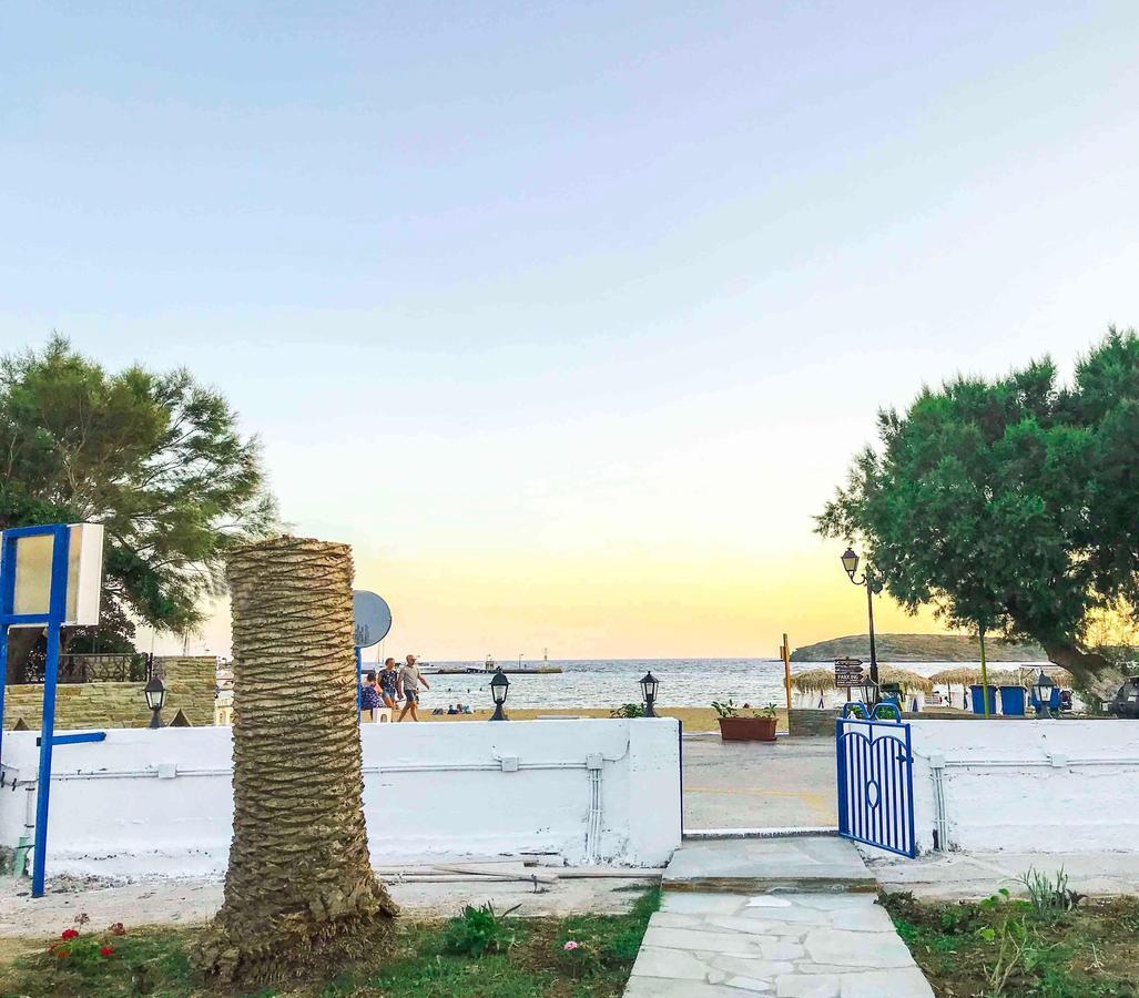 Katerina Beach Rooms Ándros Dış mekan fotoğraf