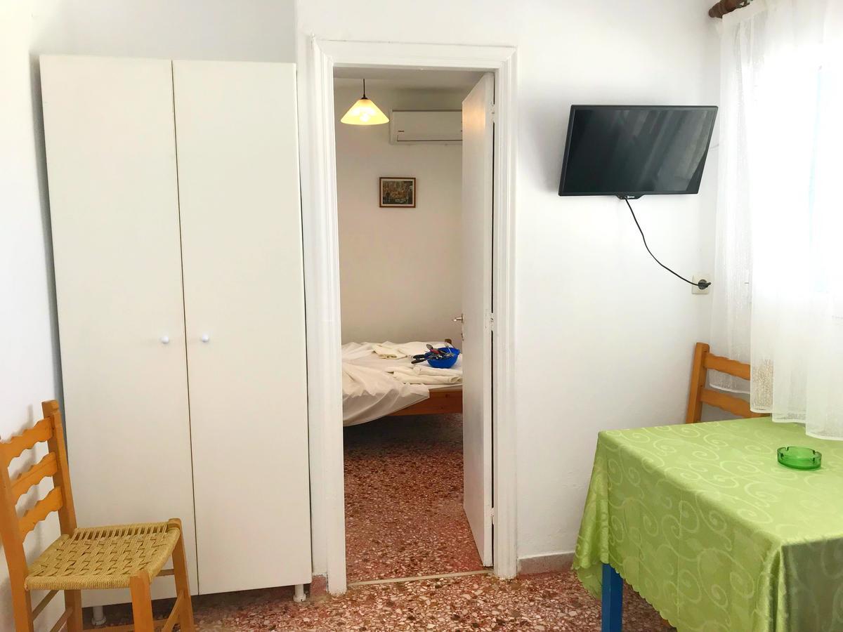 Katerina Beach Rooms Ándros Dış mekan fotoğraf