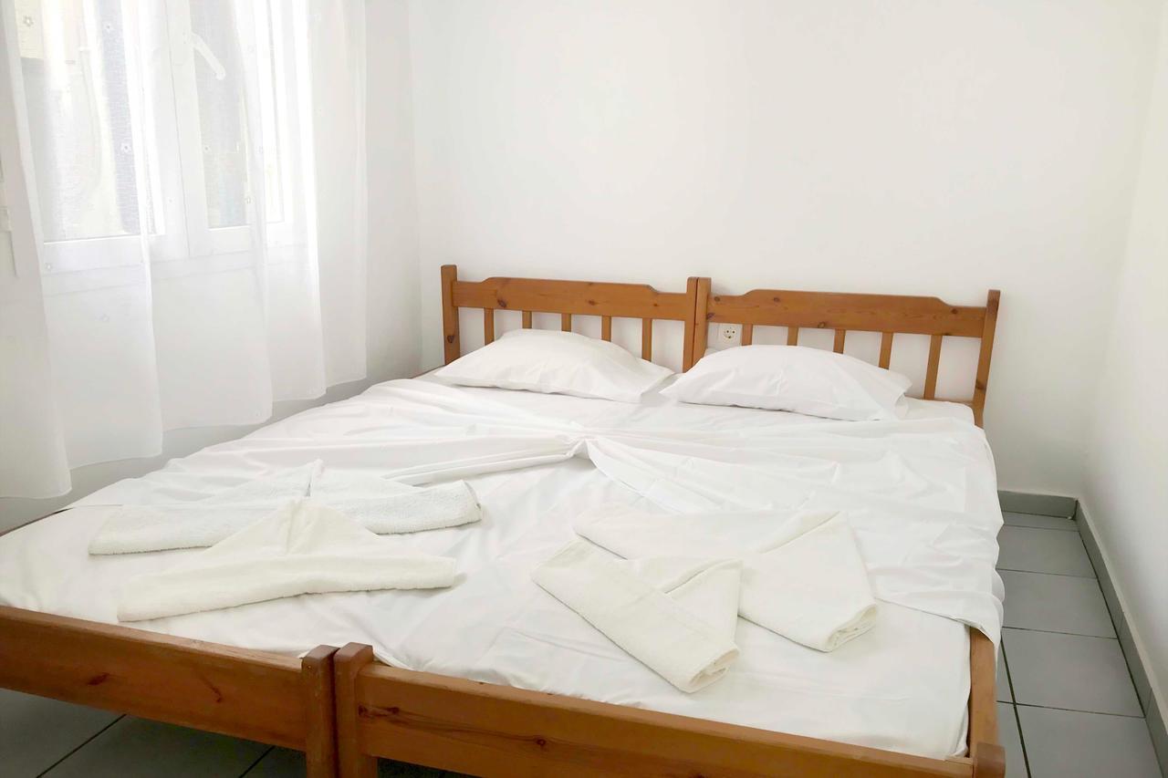 Katerina Beach Rooms Ándros Dış mekan fotoğraf