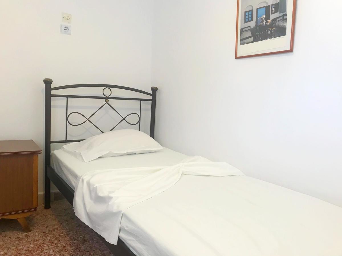 Katerina Beach Rooms Ándros Dış mekan fotoğraf