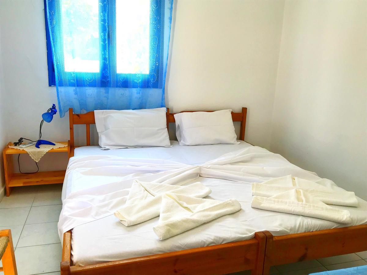Katerina Beach Rooms Ándros Dış mekan fotoğraf