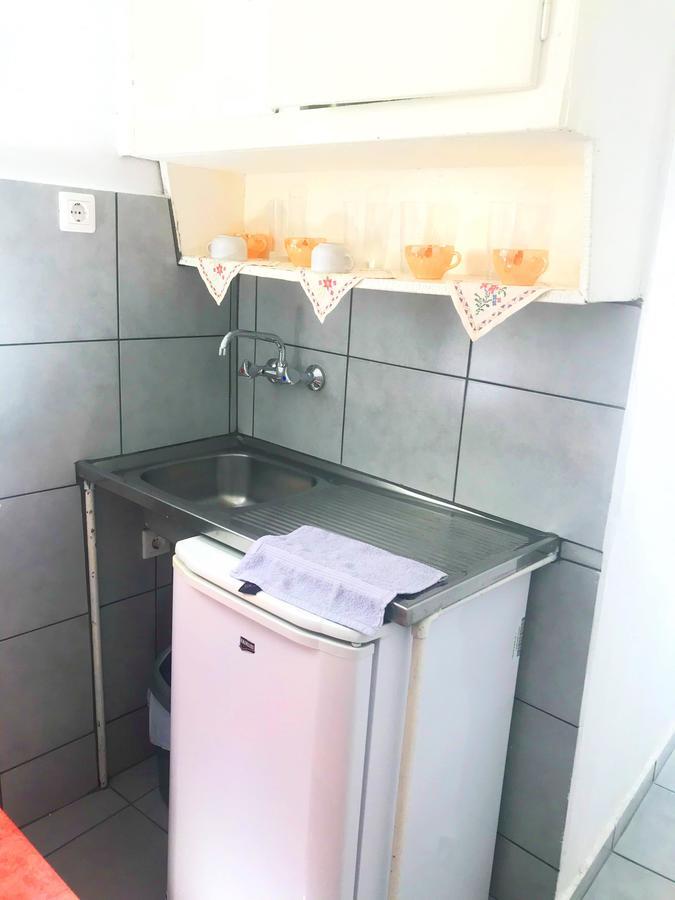 Katerina Beach Rooms Ándros Dış mekan fotoğraf